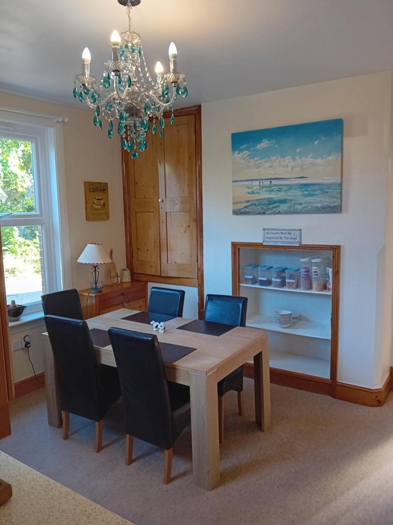 לייסטון Home From Home Guesthouse מראה חיצוני תמונה